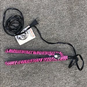 Pink Tiger Print Hair Straightener